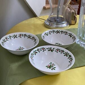 Royal Norfolk White Bowls with Green and Holly pattern